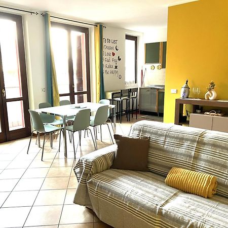 Lake And River Feelings - Dervio Apartment ภายนอก รูปภาพ