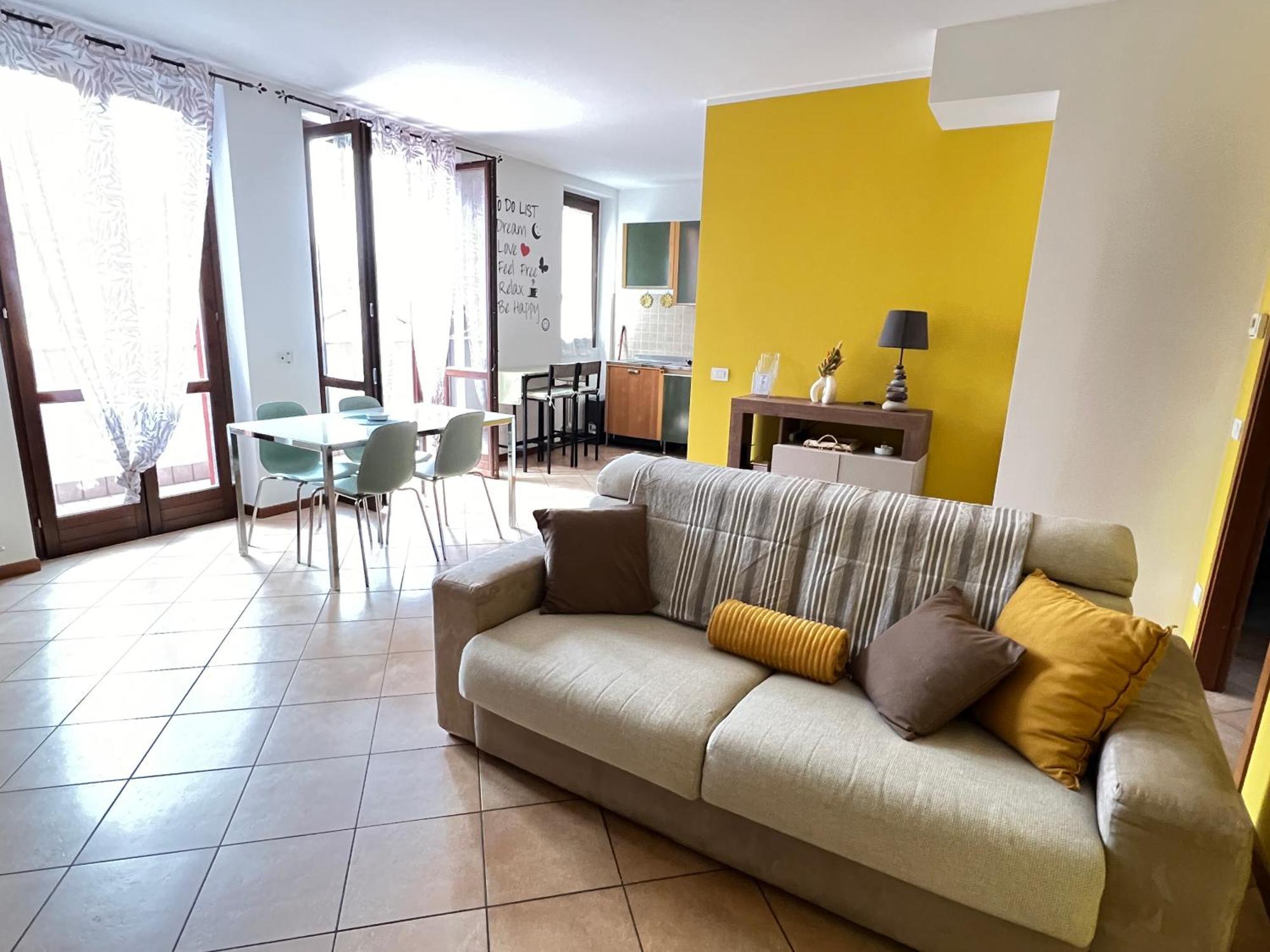 Lake And River Feelings - Dervio Apartment ภายนอก รูปภาพ