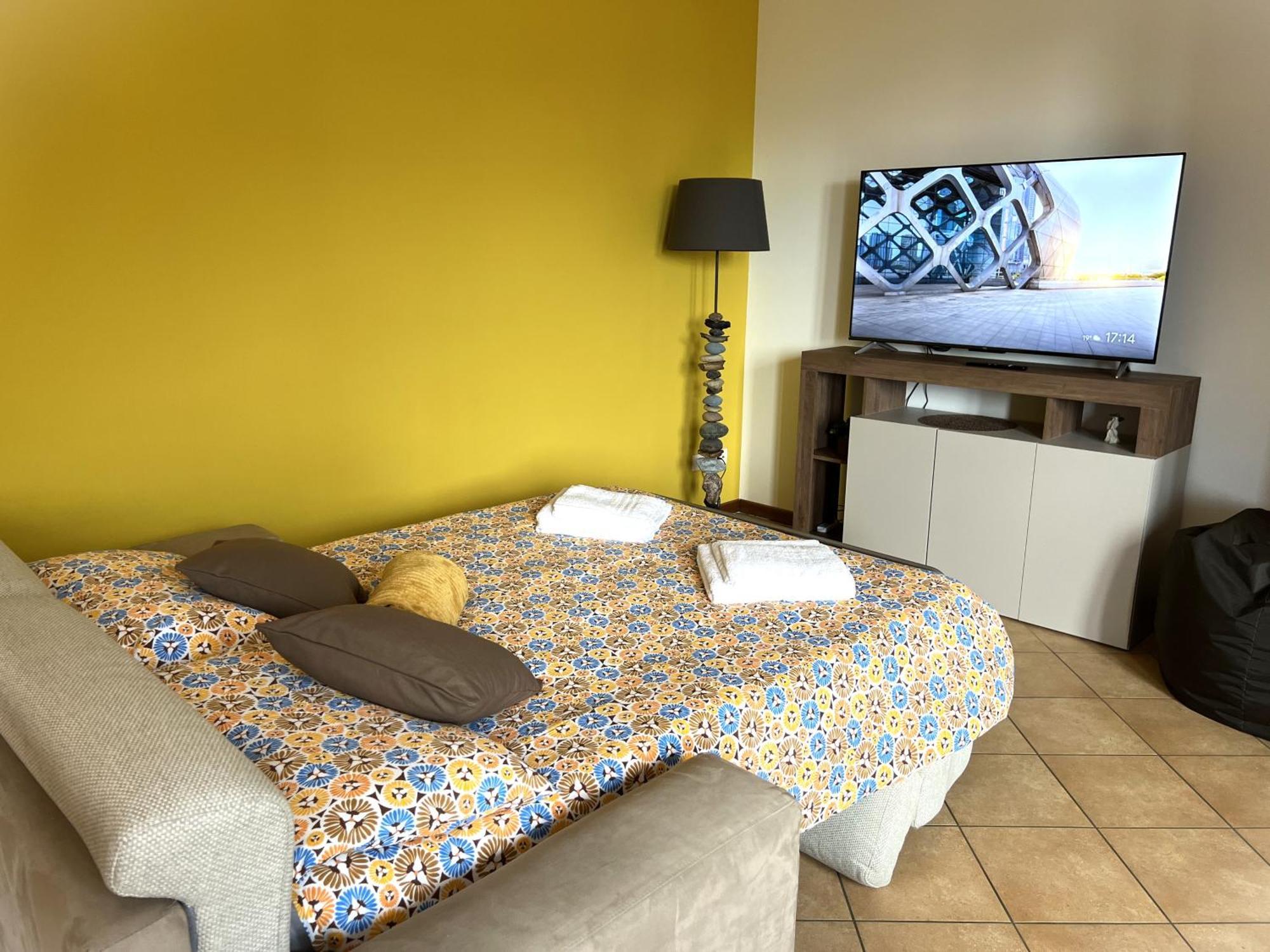 Lake And River Feelings - Dervio Apartment ภายนอก รูปภาพ
